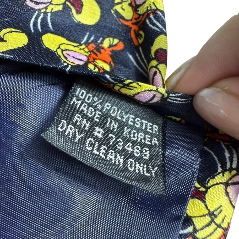 Vintage Disney Tigger Tie – All-Over Print – EUC